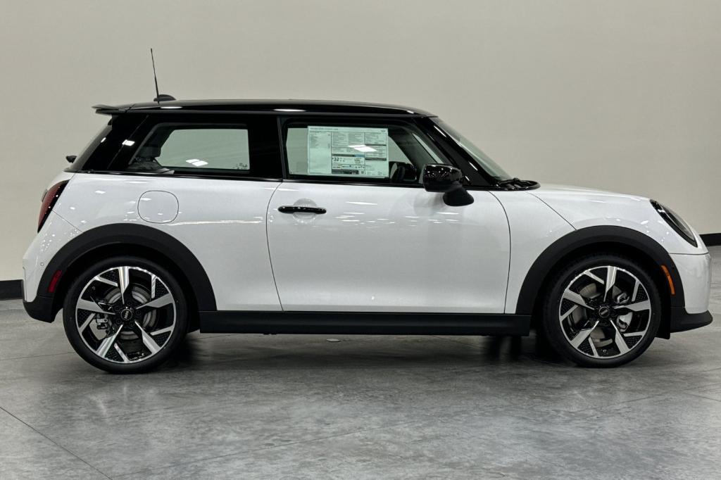 new 2025 MINI Hardtop car, priced at $37,295