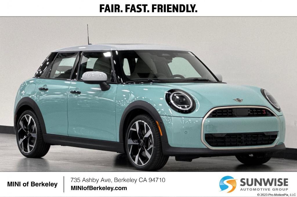 new 2025 MINI Hardtop car, priced at $38,745