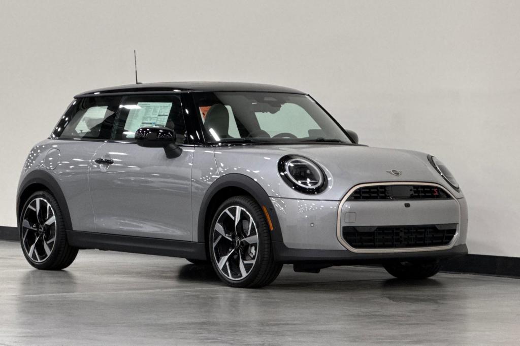 new 2025 MINI Hardtop car, priced at $38,295