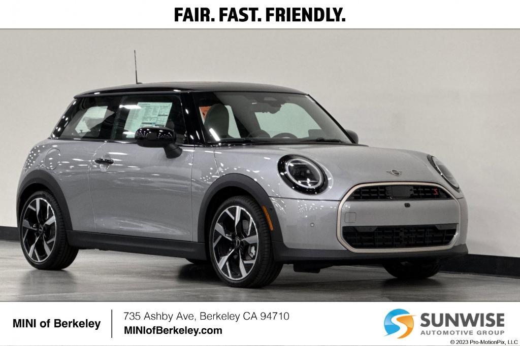 new 2025 MINI Hardtop car, priced at $38,295