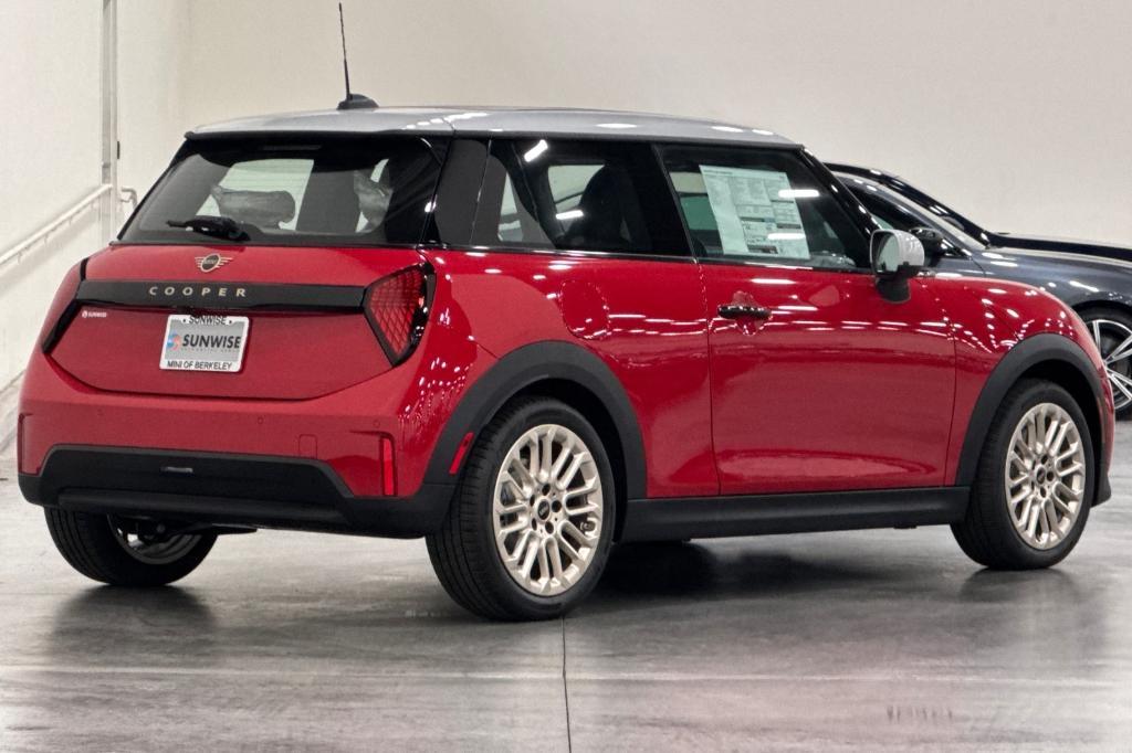 new 2025 MINI Hardtop car, priced at $34,195