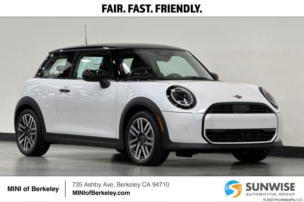 new 2025 MINI Hardtop car, priced at $32,345