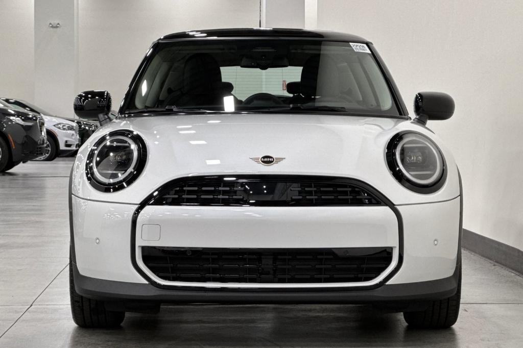 new 2025 MINI Hardtop car, priced at $32,345