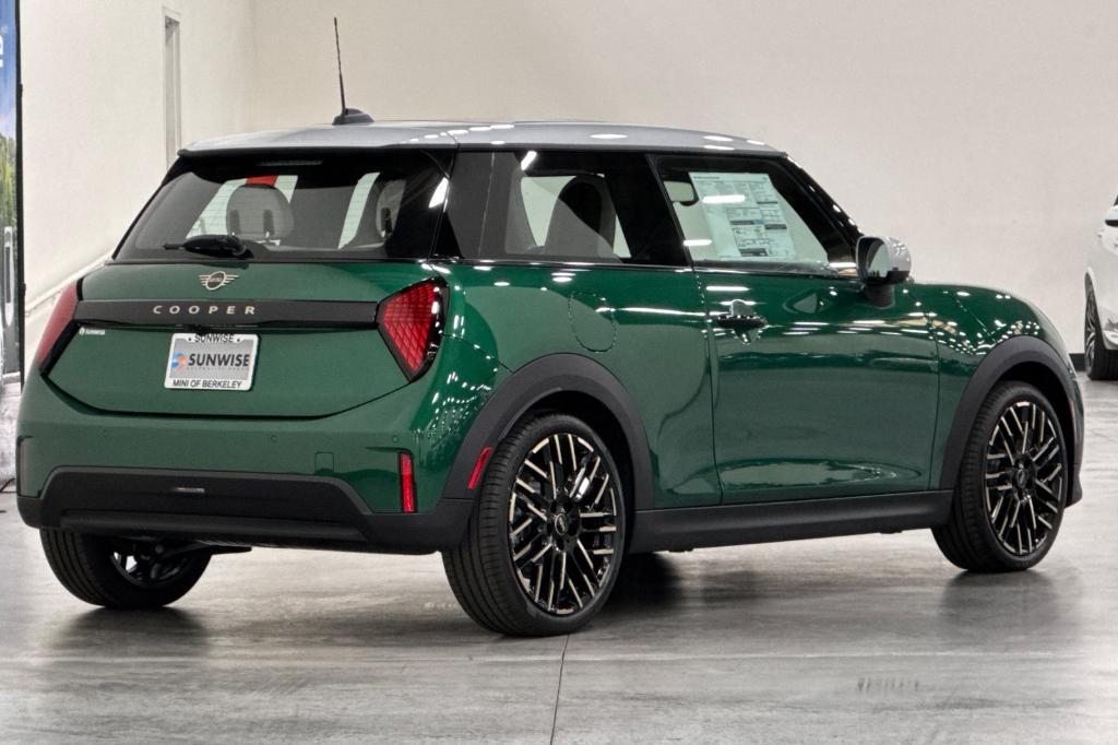 new 2025 MINI Hardtop car, priced at $35,645