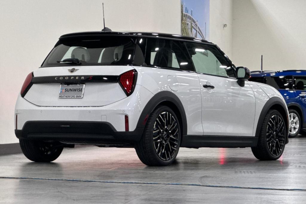 new 2025 MINI Hardtop car, priced at $38,795