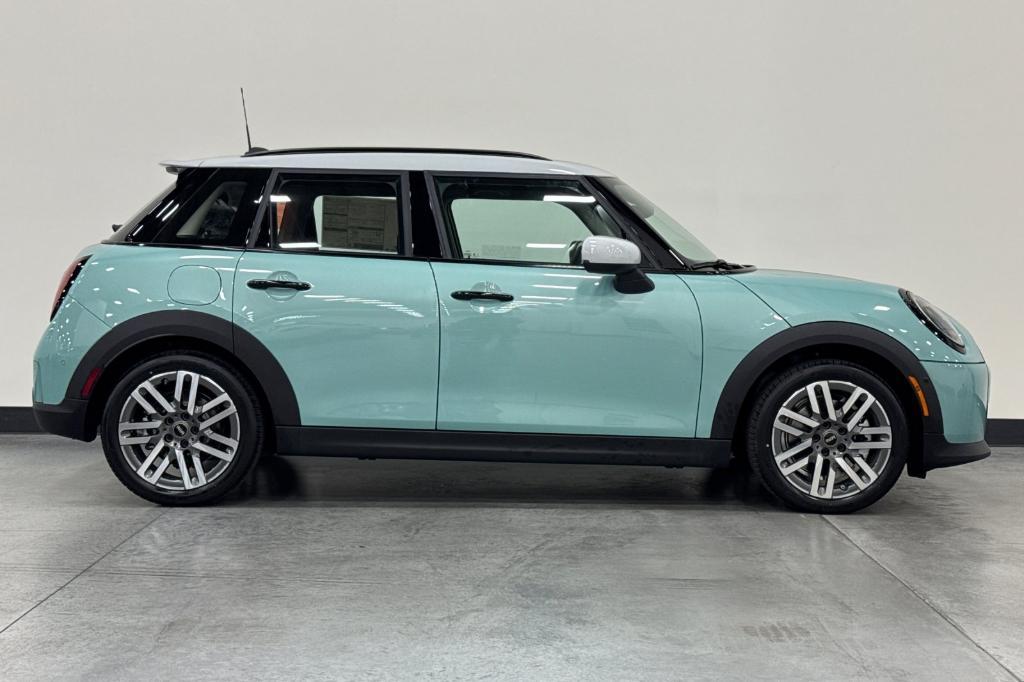 new 2025 MINI Hardtop car, priced at $37,230