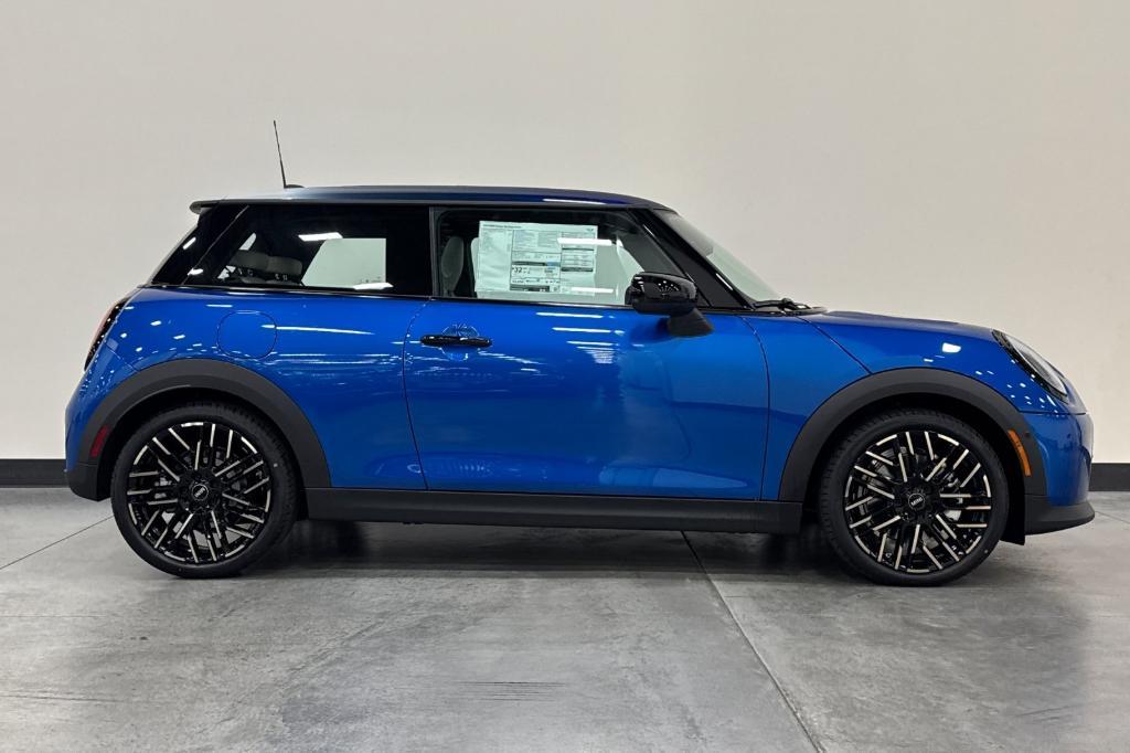 new 2025 MINI Hardtop car, priced at $34,245