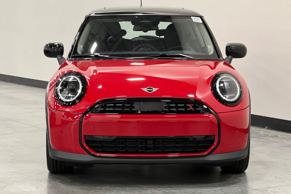 new 2025 MINI Hardtop car, priced at $36,095