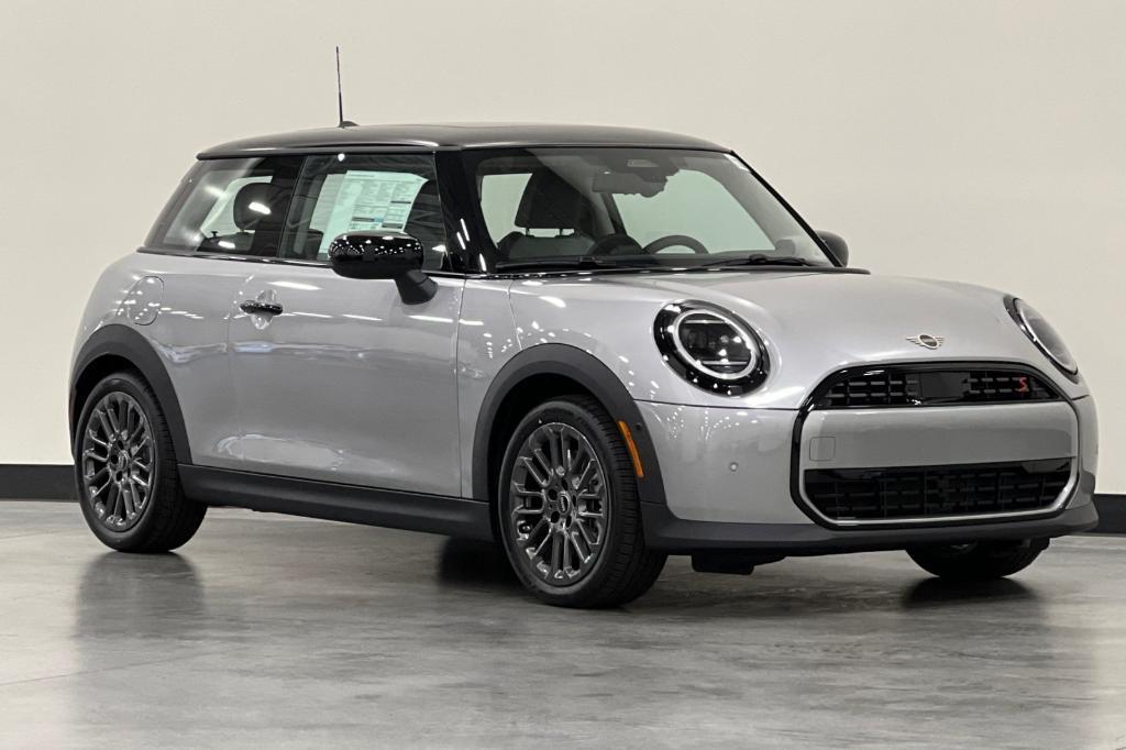 new 2025 MINI Hardtop car, priced at $35,595