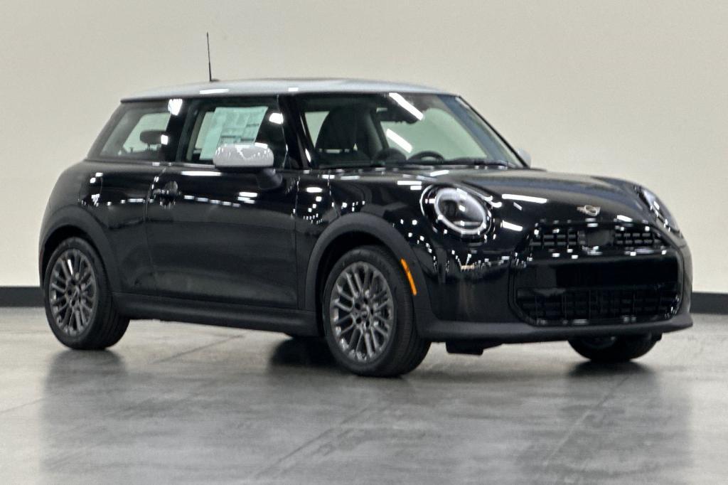 new 2025 MINI Hardtop car, priced at $32,345