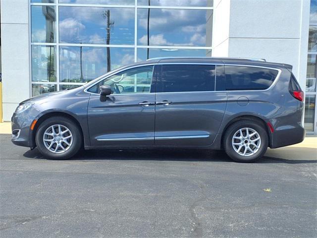 used 2020 Chrysler Pacifica car, priced at $14,997