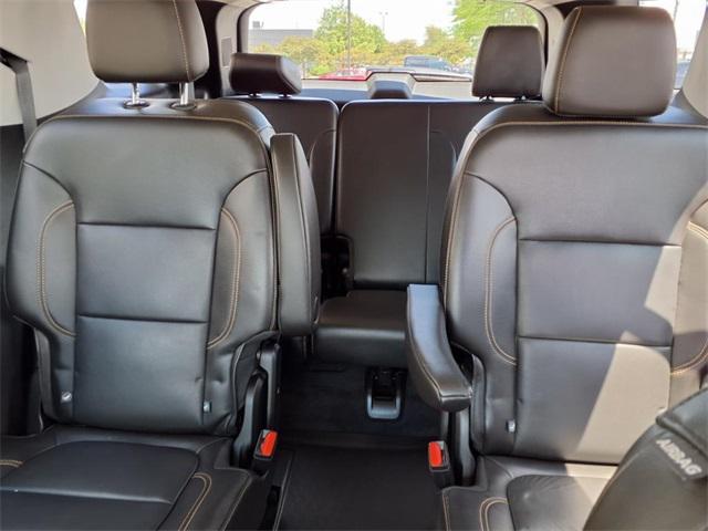 used 2021 Chevrolet Traverse car, priced at $29,995