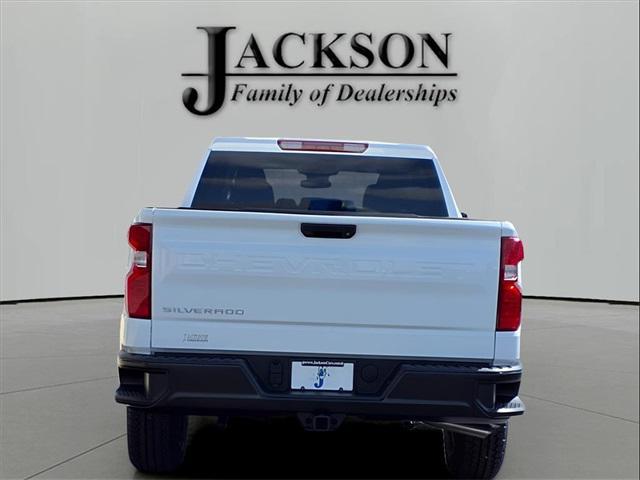new 2025 Chevrolet Silverado 1500 car, priced at $46,230