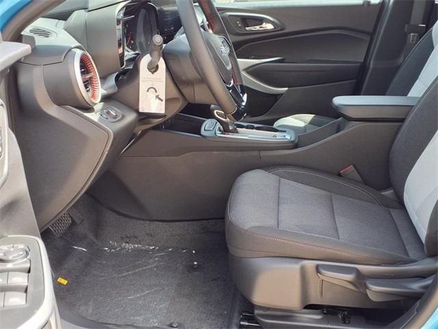 new 2025 Chevrolet Trax car, priced at $24,585