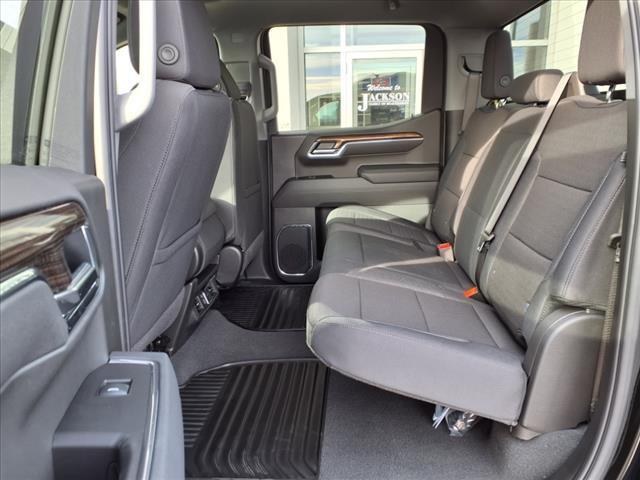 new 2025 Chevrolet Silverado 1500 car, priced at $61,070