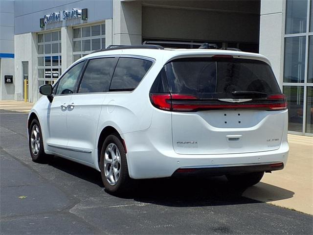 used 2023 Chrysler Pacifica car, priced at $27,997