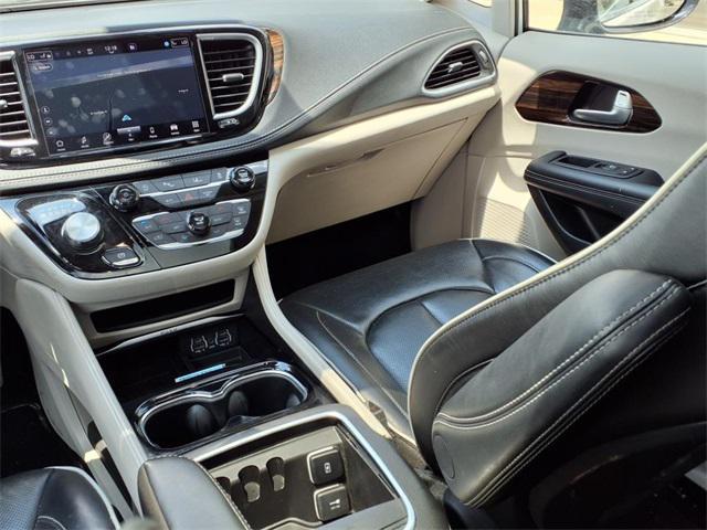 used 2023 Chrysler Pacifica car, priced at $27,997