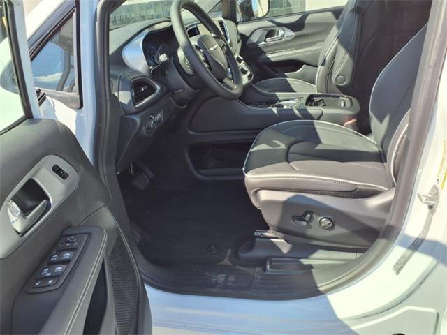 new 2026 Chrysler Pacifica car