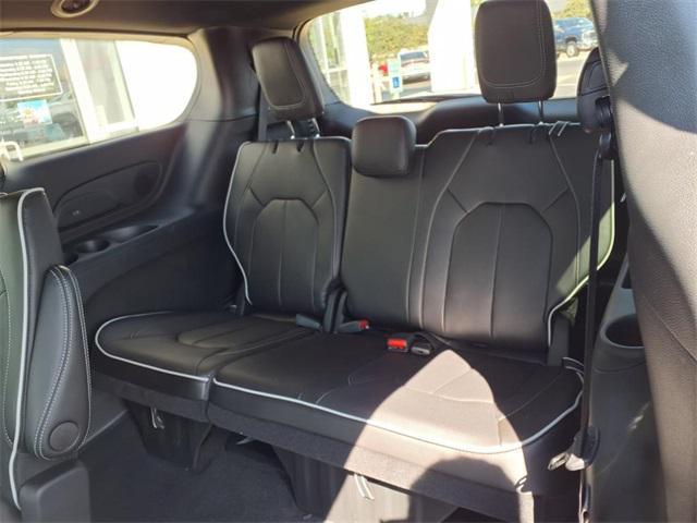 new 2026 Chrysler Pacifica car