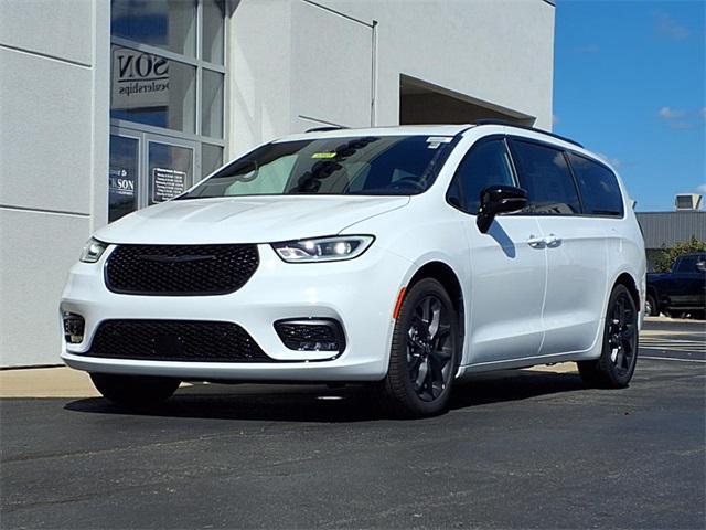 new 2026 Chrysler Pacifica car