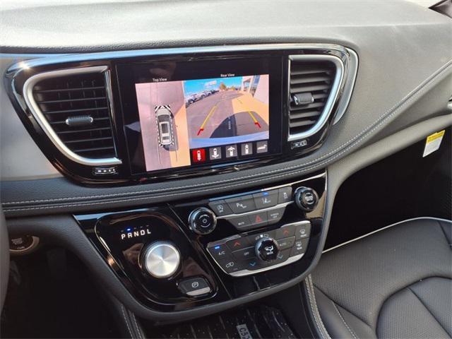 new 2026 Chrysler Pacifica car