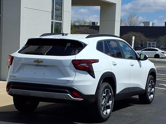 new 2025 Chevrolet Trax car, priced at $25,385