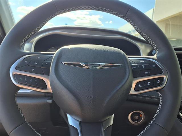 new 2026 Chrysler Pacifica car