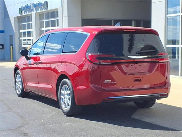 new 2026 Chrysler Pacifica car
