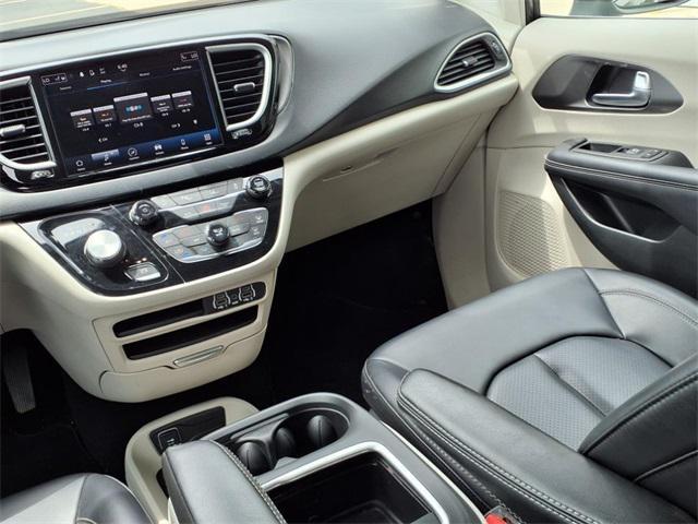 used 2023 Chrysler Pacifica car, priced at $26,900