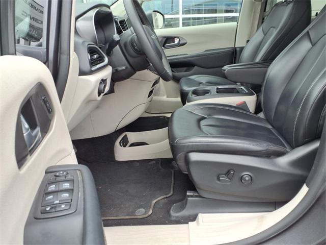 used 2023 Chrysler Pacifica car, priced at $26,900