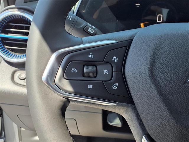 new 2025 Chevrolet Trax car, priced at $25,385