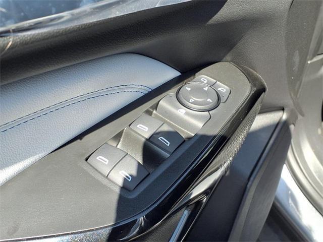 new 2025 Chevrolet Trax car, priced at $25,385