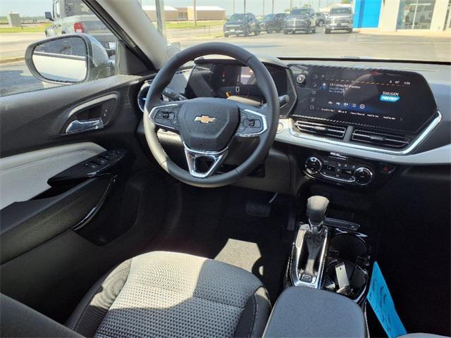 new 2025 Chevrolet Trax car, priced at $25,385