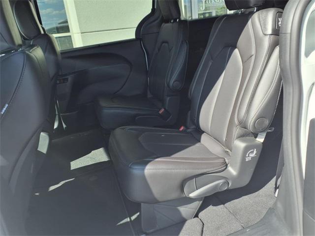 new 2026 Chrysler Pacifica car