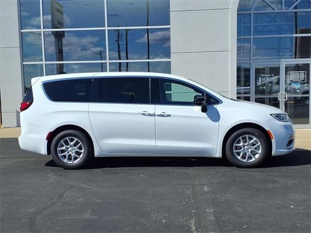 new 2026 Chrysler Pacifica car