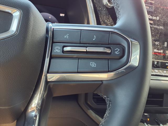 used 2024 GMC Canyon car, priced at $36,997