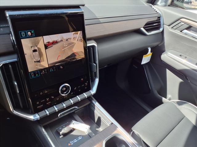new 2025 GMC Acadia car, priced at $62,980