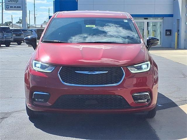 new 2026 Chrysler Pacifica car