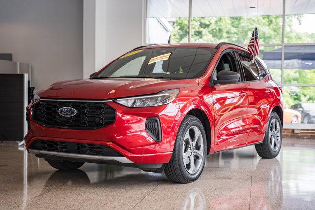 used 2024 Ford Escape car, priced at $25,799
