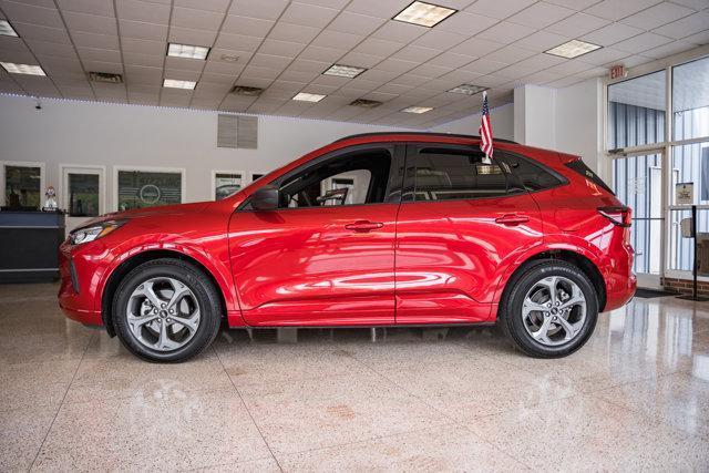 used 2024 Ford Escape car, priced at $25,799