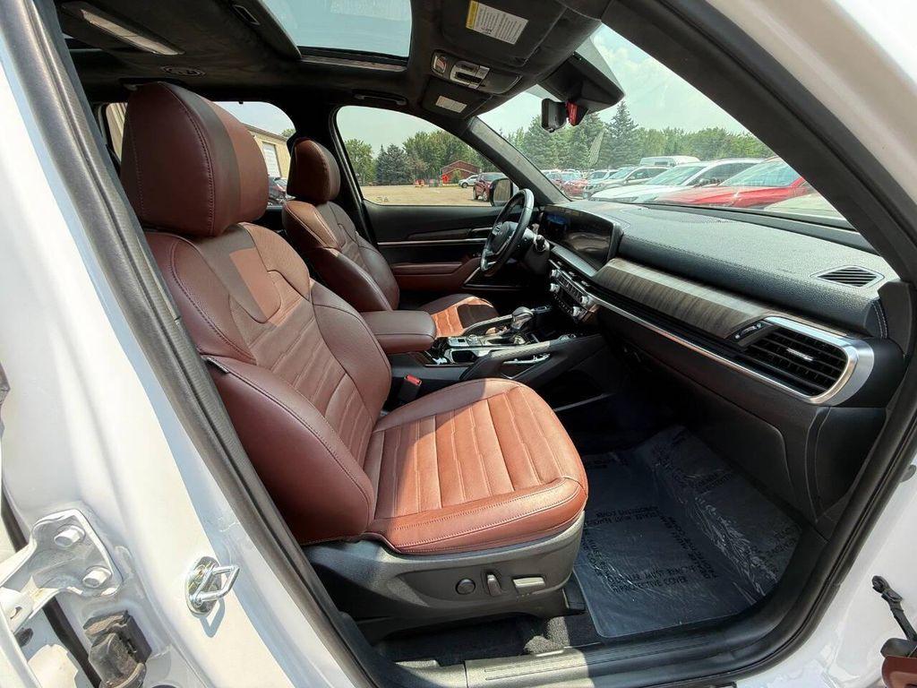 used 2023 Kia Telluride car, priced at $34,998