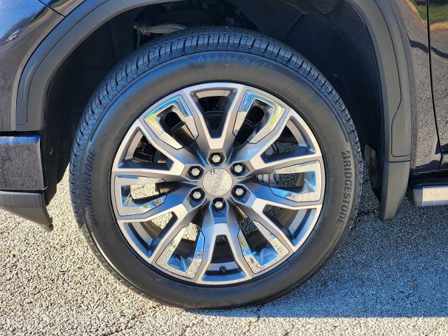 used 2023 GMC Sierra 1500 car, priced at $52,977