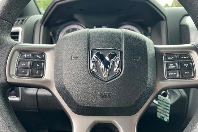 used 2024 Ram 1500 Classic car, priced at $32,000