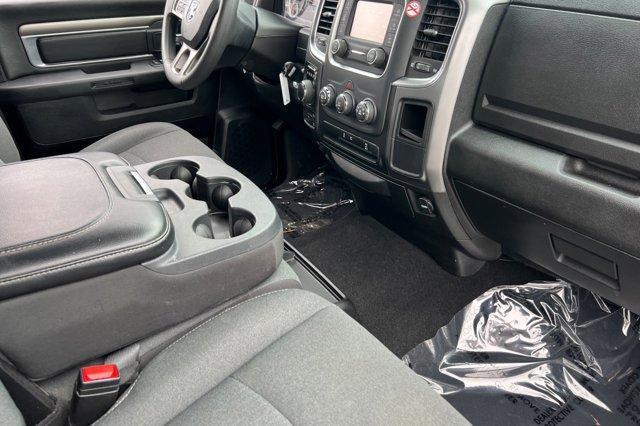 used 2024 Ram 1500 Classic car, priced at $32,000