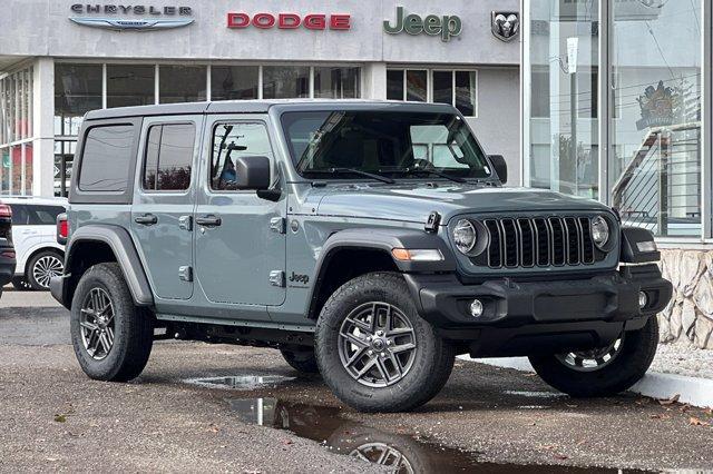 new 2026 Jeep Wrangler car, priced at $44,872