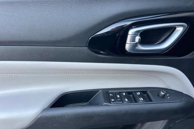 used 2023 Jeep Compass car, priced at $19,729