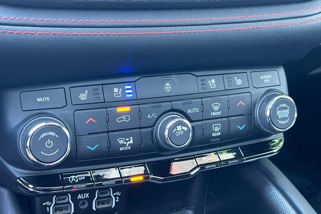 used 2024 Dodge Durango car, priced at $33,500