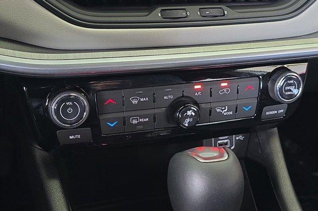 new 2025 Jeep Compass car, priced at $32,240