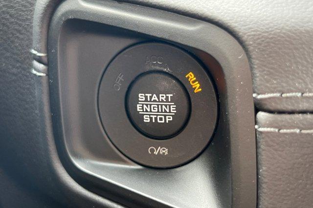 new 2025 Jeep Wrangler car, priced at $59,332