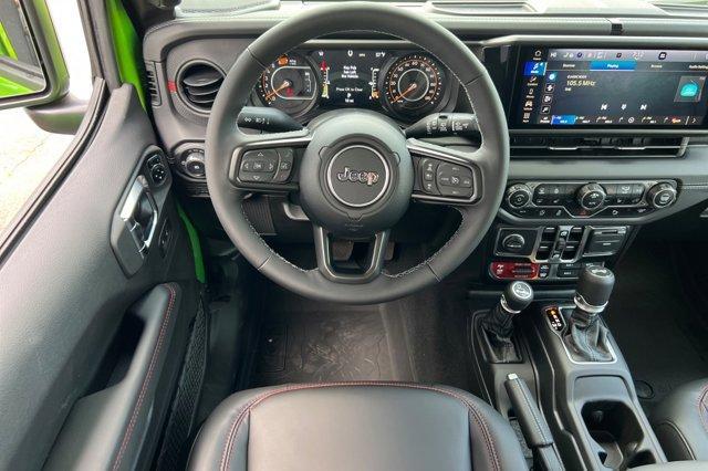 new 2025 Jeep Wrangler car, priced at $59,332